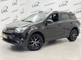 Toyota RAV4 visureigis
