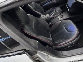 Tesla Model S, Седан | 4
