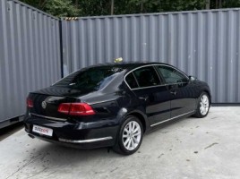 Volkswagen Passat, 2.0 l., saloon | 3
