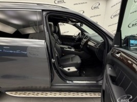Mercedes-Benz GL350 | 3