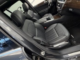 Mercedes-Benz GL350 | 4