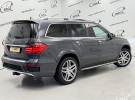 Mercedes-Benz GL350 | 1