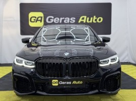 BMW 740 | 1
