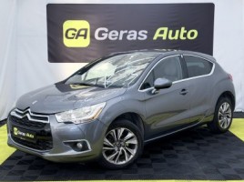 Citroen DS4 hečbekas