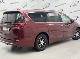 Chrysler Pacifica | 1