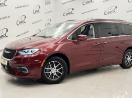 Chrysler Pacifica минивэн