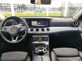 Mercedes-Benz E200 | 3