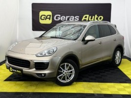 Porsche Cayenne visureigis
