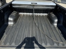 Toyota Hilux | 4