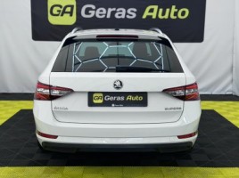 Skoda Superb, universalas | 4