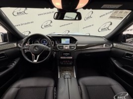 Mercedes-Benz E200 | 2