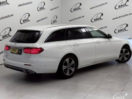 Mercedes-Benz E220 | 1