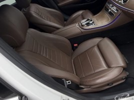 Mercedes-Benz E220 | 4