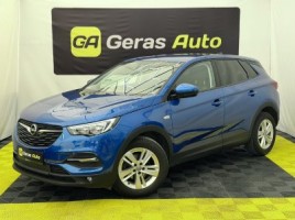Opel Grandland X visureigis