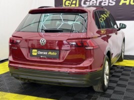 Volkswagen Tiguan | 3