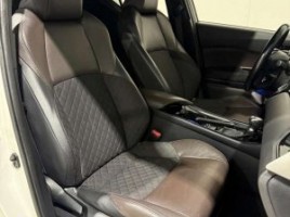 Toyota C-HR, Внедорожник | 4