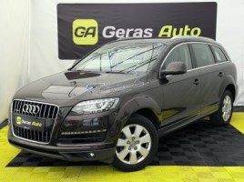 Audi Q7 внедорожник