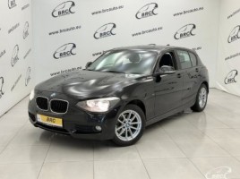 BMW 118 hatchback