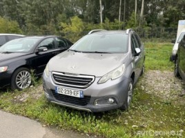Peugeot 2008 внедорожник