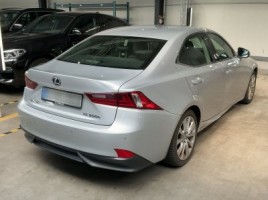 Lexus IS 300h | 4