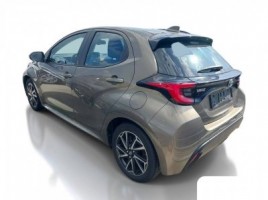 Toyota Yaris, hatchback | 3