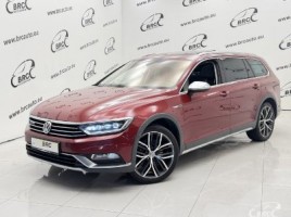 Volkswagen Passat universalas