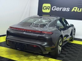 Porsche Taycan | 3