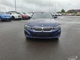 BMW 320 sedanas