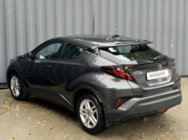 Toyota C-HR | 3