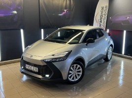 Toyota C-HR cross-country