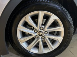Toyota C-HR | 3