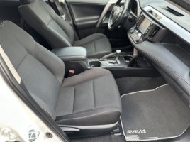 Toyota RAV4 | 3
