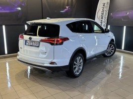 Toyota RAV4 | 1