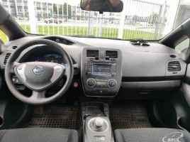 Nissan Leaf, hatchback | 3