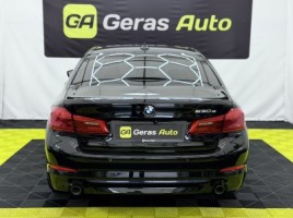 BMW 530 | 4