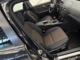 Mercedes-Benz C180, 1.8 l., saloon | 4