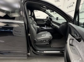 Audi Q7, 3.0 l., cross-country | 3
