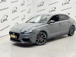 Hyundai i30 hatchback