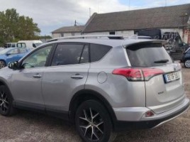 Toyota RAV4 | 3