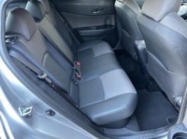 Toyota C-HR | 4