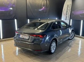 Toyota Corolla, 1.8 l., sedanas | 1