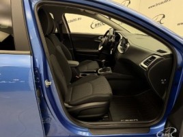 Kia Cee'd, 1.5 l., hatchback | 3