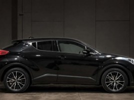 Toyota C-HR | 3