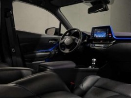 Toyota C-HR | 3