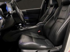 Toyota C-HR | 4