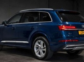 Audi Q7 | 1