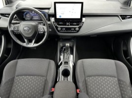 Toyota Corolla | 4