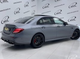 Mercedes-Benz E63 AMG, 4.0 l., sedanas | 1