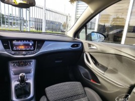 Opel Astra, 1.6 l., hatchback | 4