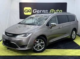 Chrysler Pacifica